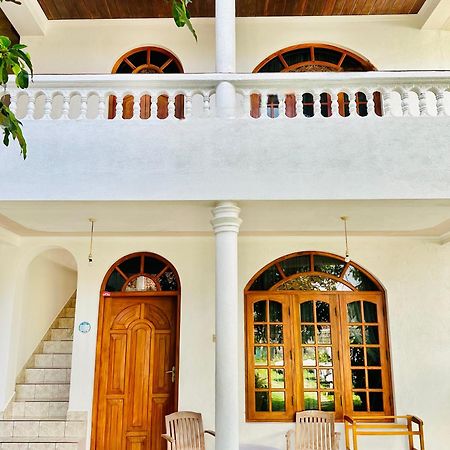 Welcome Family Guest House. เบนโตตา ภายนอก รูปภาพ