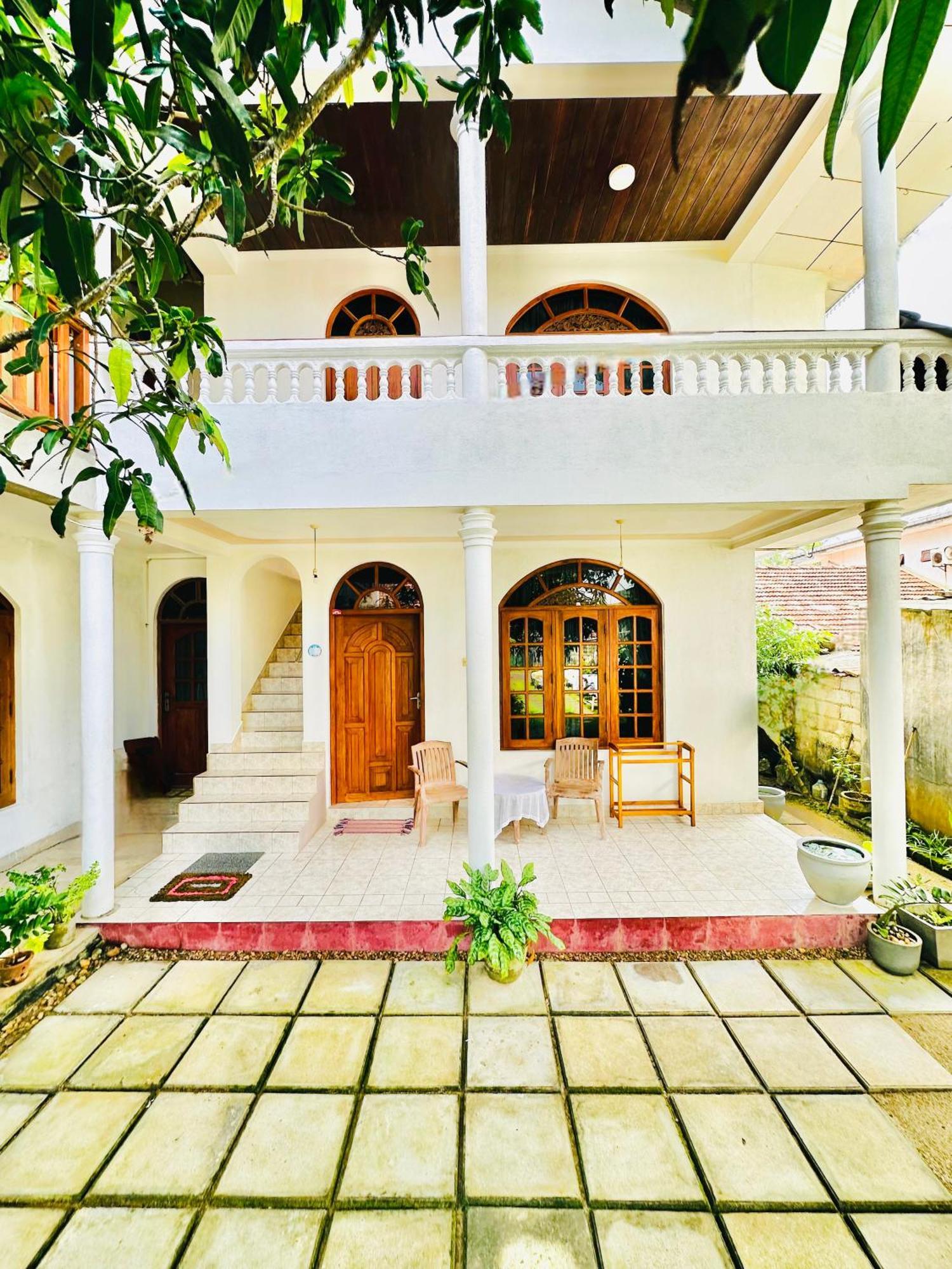 Welcome Family Guest House. เบนโตตา ภายนอก รูปภาพ