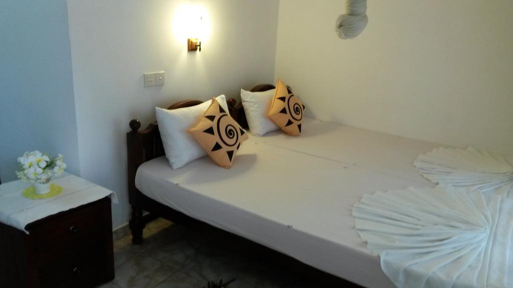 Welcome Family Guest House. เบนโตตา ภายนอก รูปภาพ