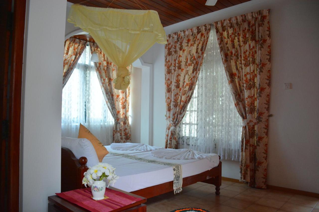 Welcome Family Guest House. เบนโตตา ภายนอก รูปภาพ