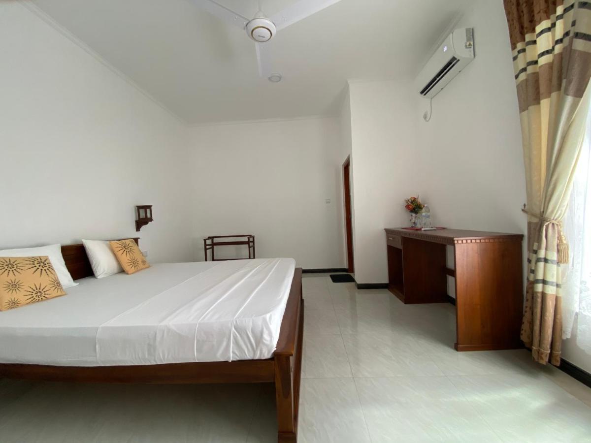 Welcome Family Guest House. เบนโตตา ภายนอก รูปภาพ
