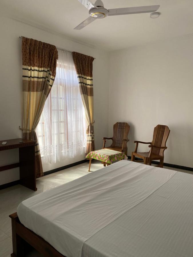 Welcome Family Guest House. เบนโตตา ภายนอก รูปภาพ